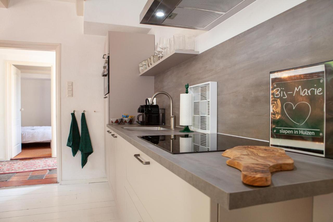 Bij Marie Apartment Хуизен Екстериор снимка